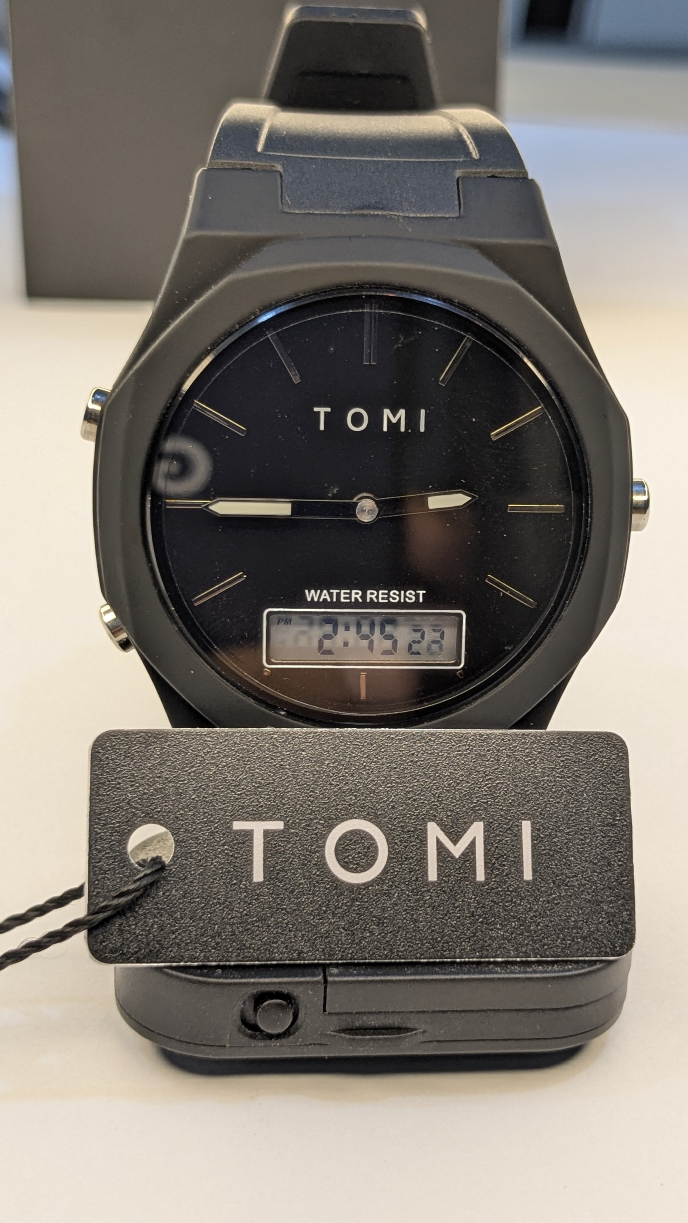 Tomi 238 Black – Dual Time Analog & Digital with Rubber Strap